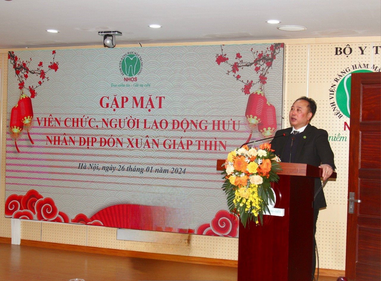 PGS.TS Trần Cao Bính – Giám đốc Bệnh viện trân trọng gửi lời tri ân và kính chúc các viên chức, người lao động hưu năm mới "Mạnh khỏe - Bình an - Hạnh phúc